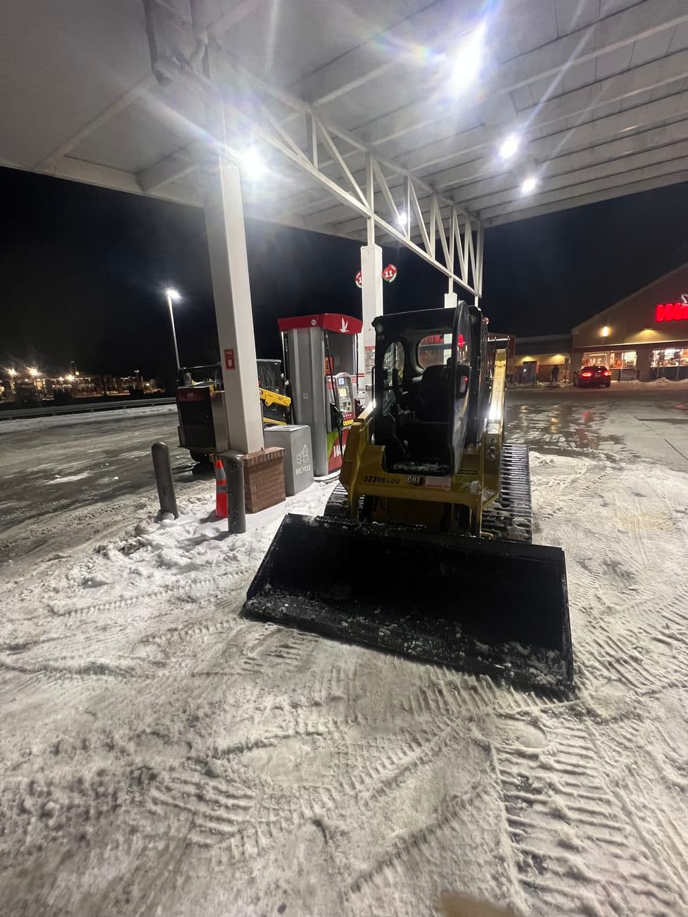 Gallery photos for Efficient Snow Removal Across Fredericksburg and Beyond: Image #2